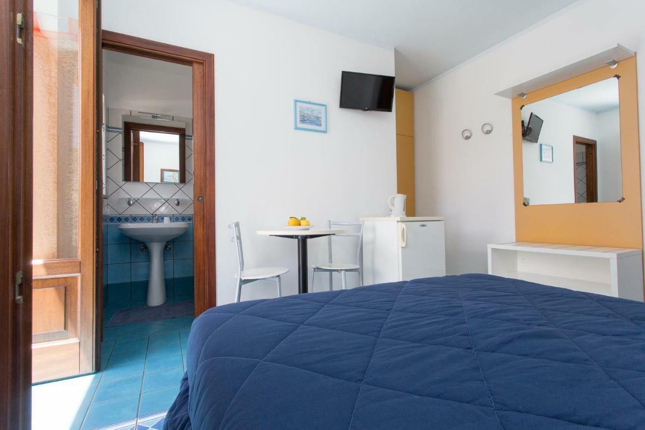 Diana Brown B&B Affittacamere Lipari  Eksteriør bilde