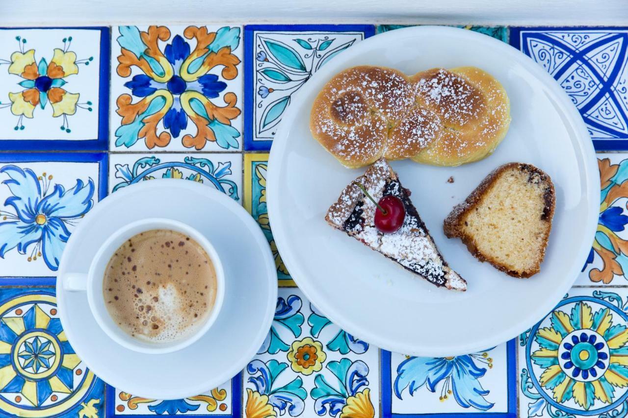 Diana Brown B&B Affittacamere Lipari  Eksteriør bilde